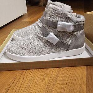 New Very G Cher Booties